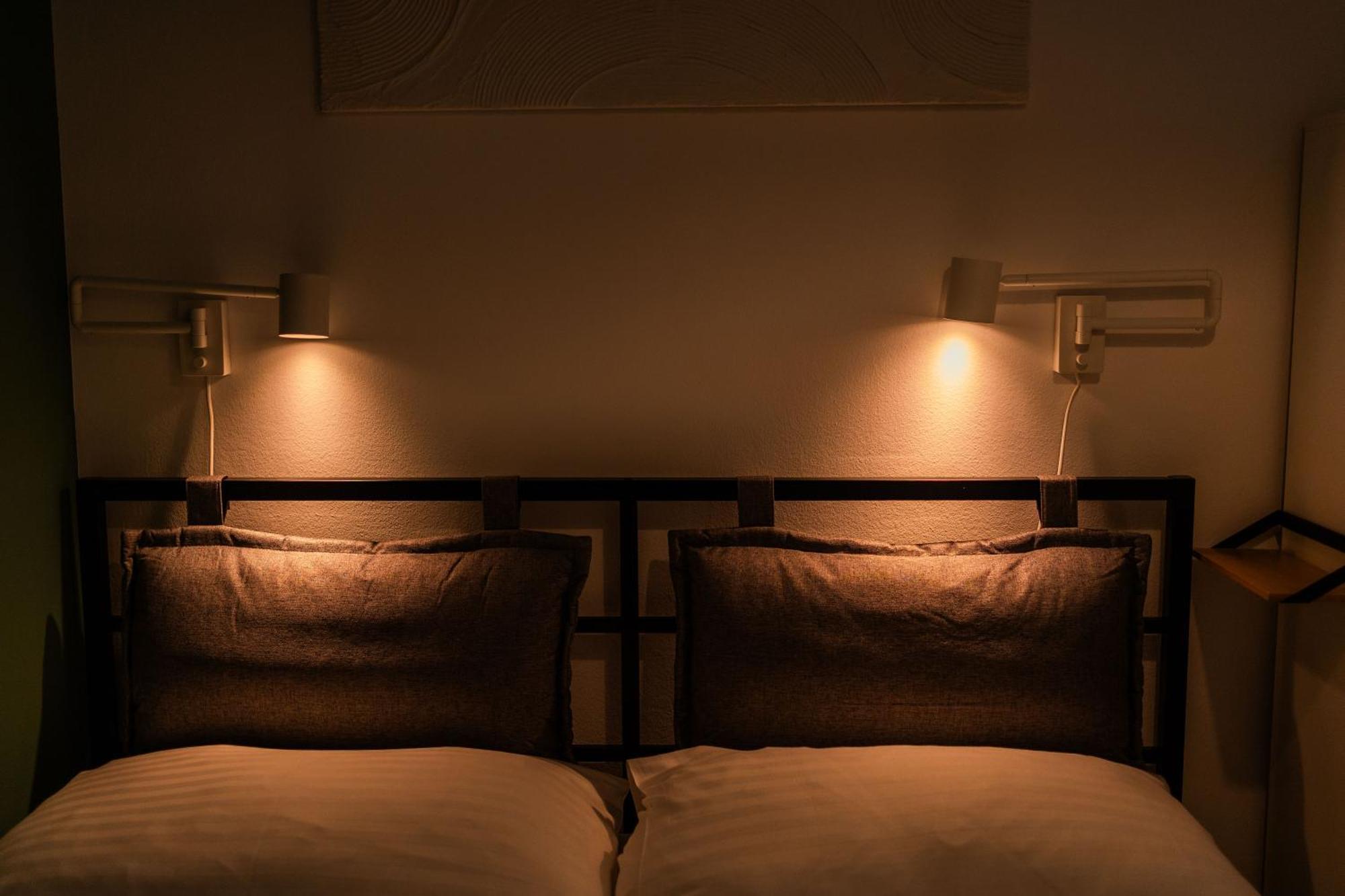Myflat - Bright Apartment Near Central Station Wina Bagian luar foto